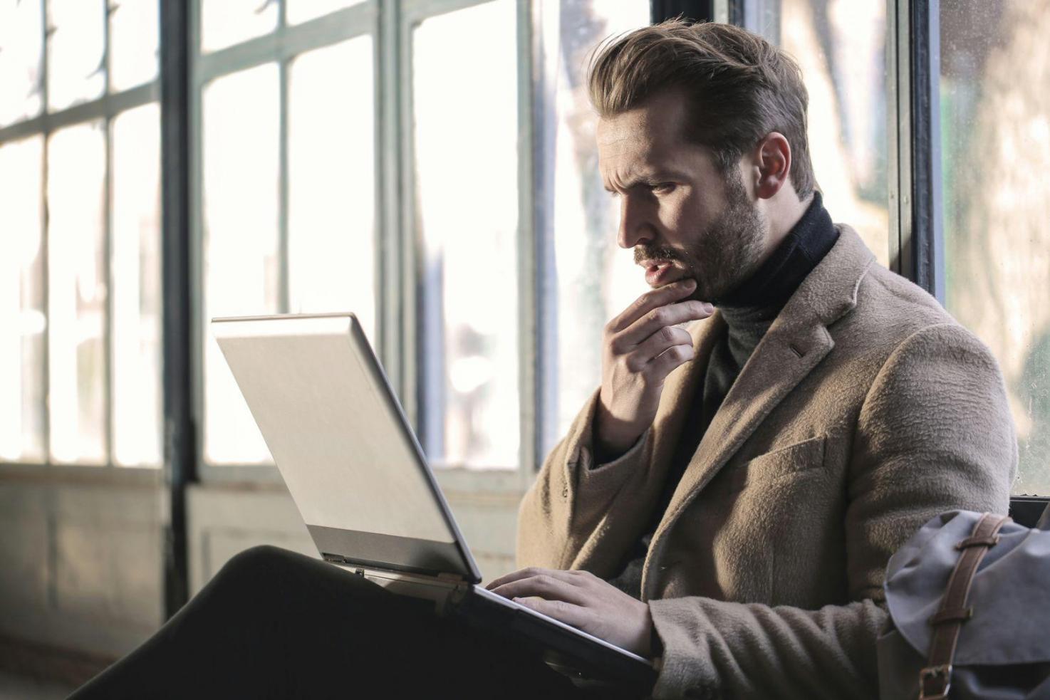 Consulente finanziario ventorianqux